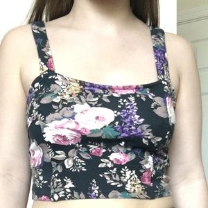 4/$25 Forever 21 Floral Crop Top
